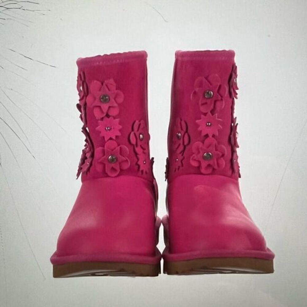 UGG Nubuck Studded Accents Snow Boots (4)